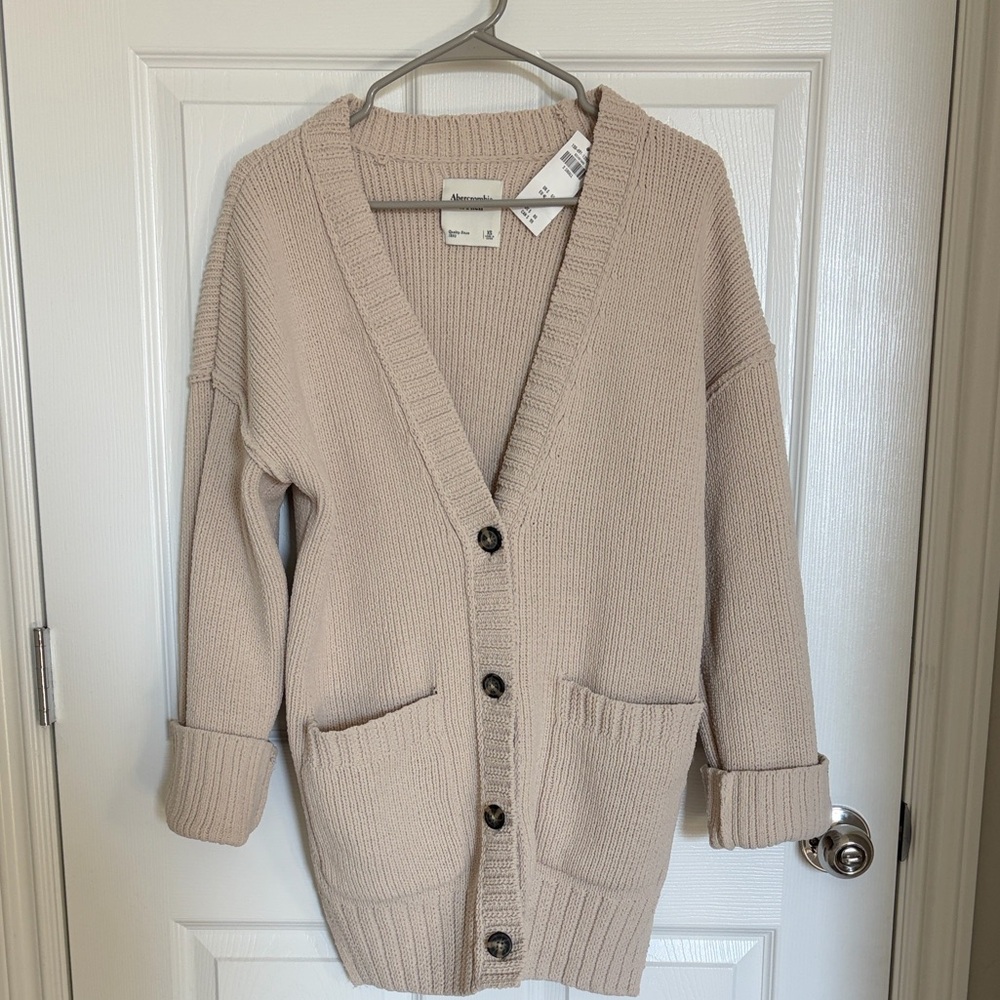 Abercrombie & Fitch Light Tan Cardigan Sweater